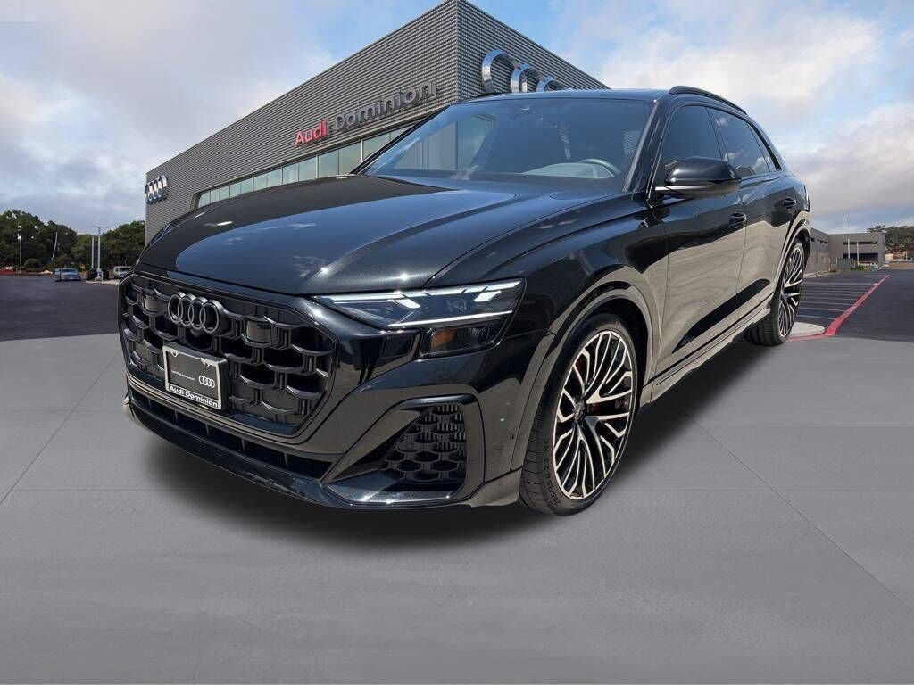 2024 AUDI SQ8