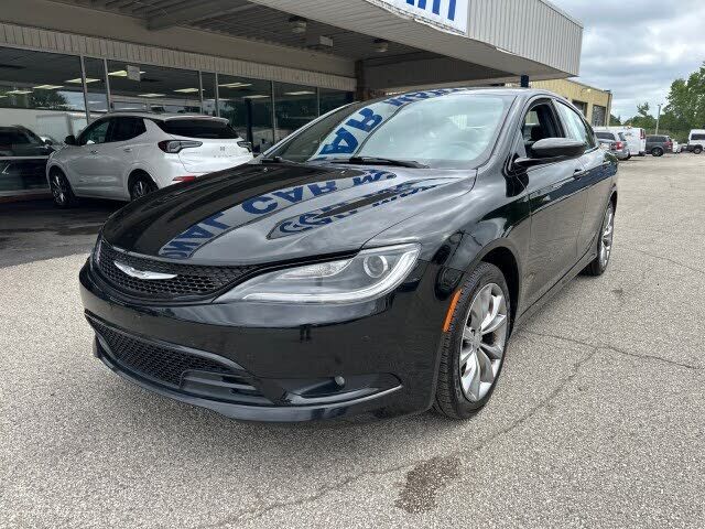 2015 CHRYSLER 200