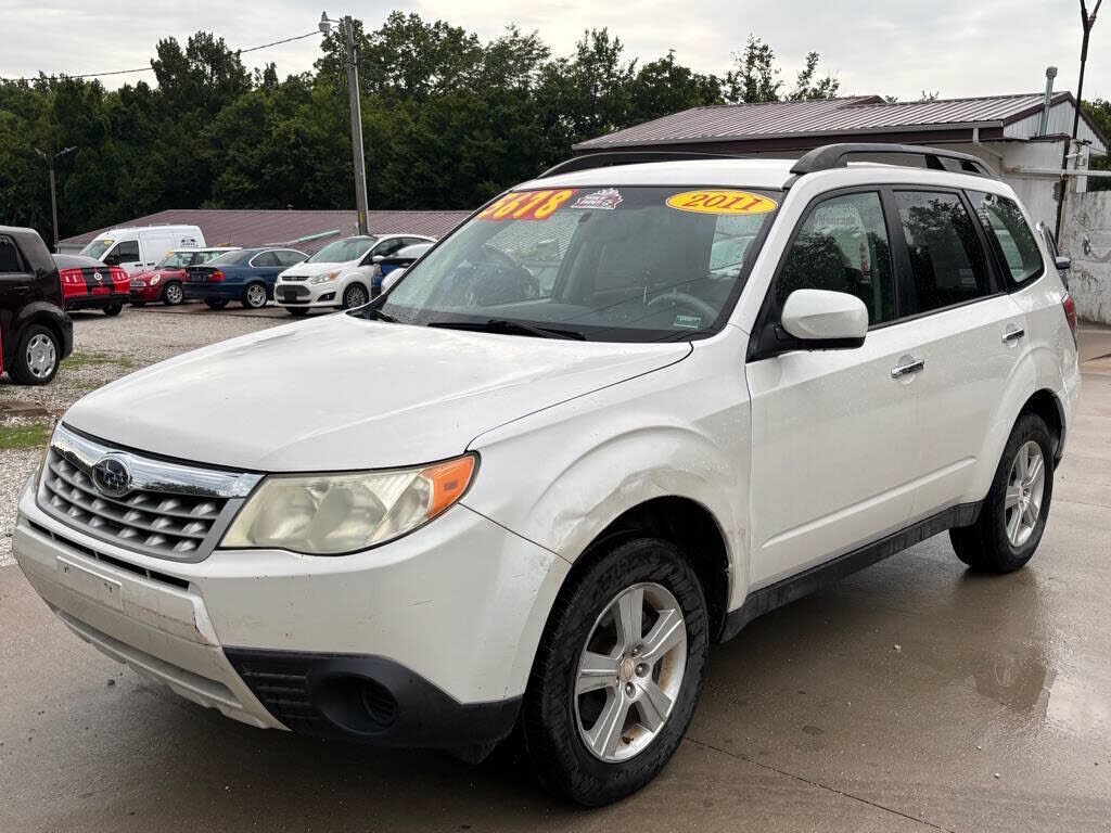 2011 SUBARU Forester