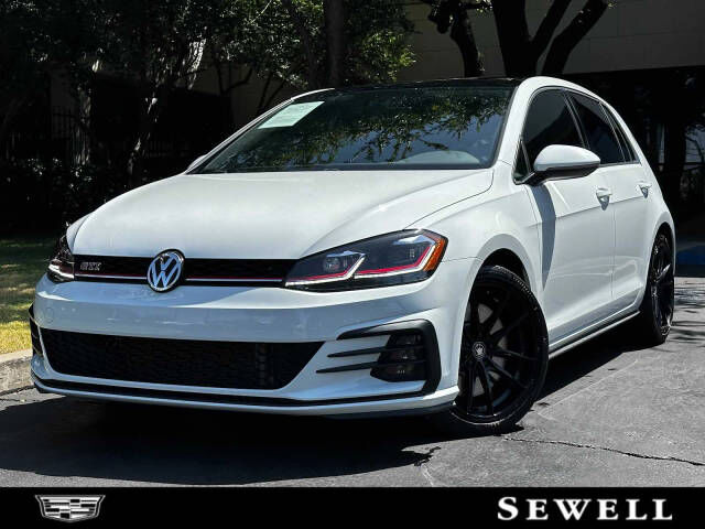 2020 VOLKSWAGEN Golf GTI