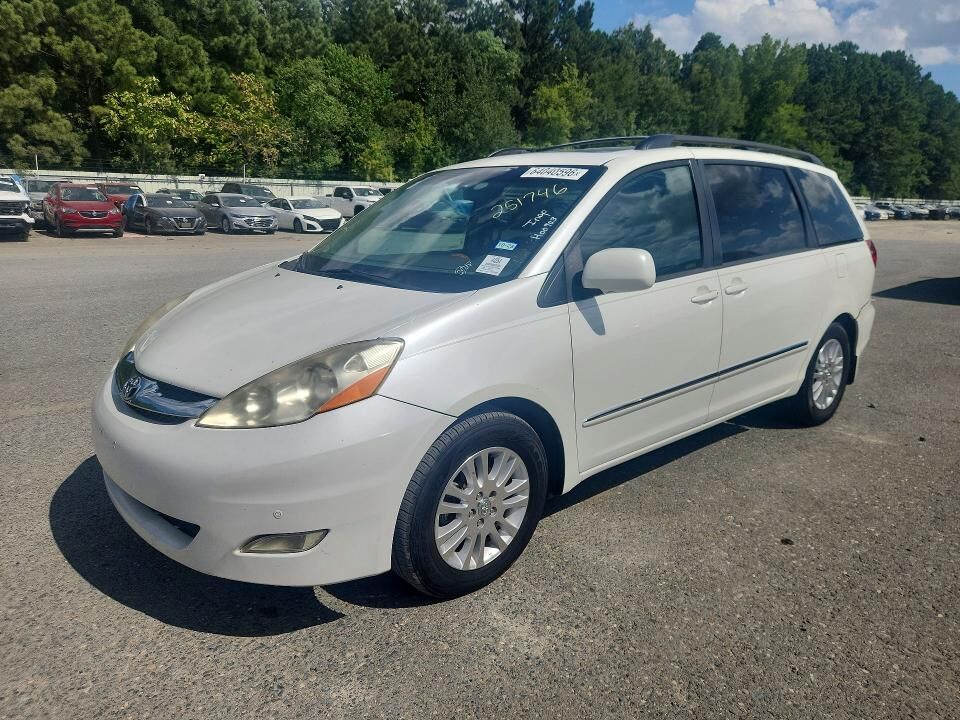 2009 TOYOTA Sienna