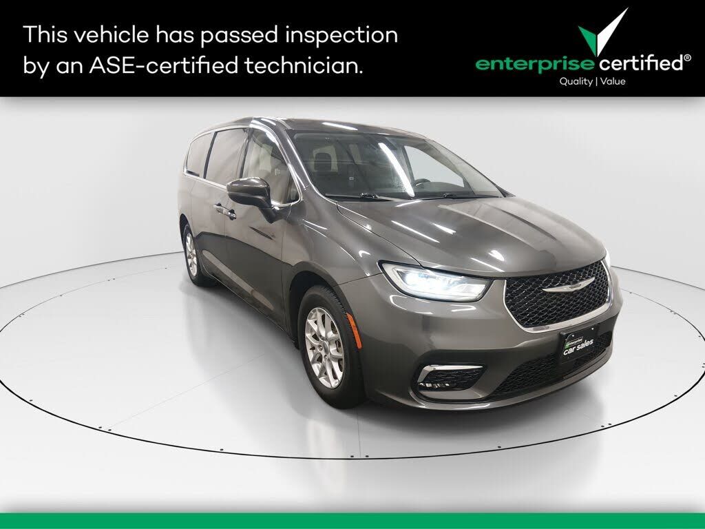 2023 CHRYSLER Pacifica