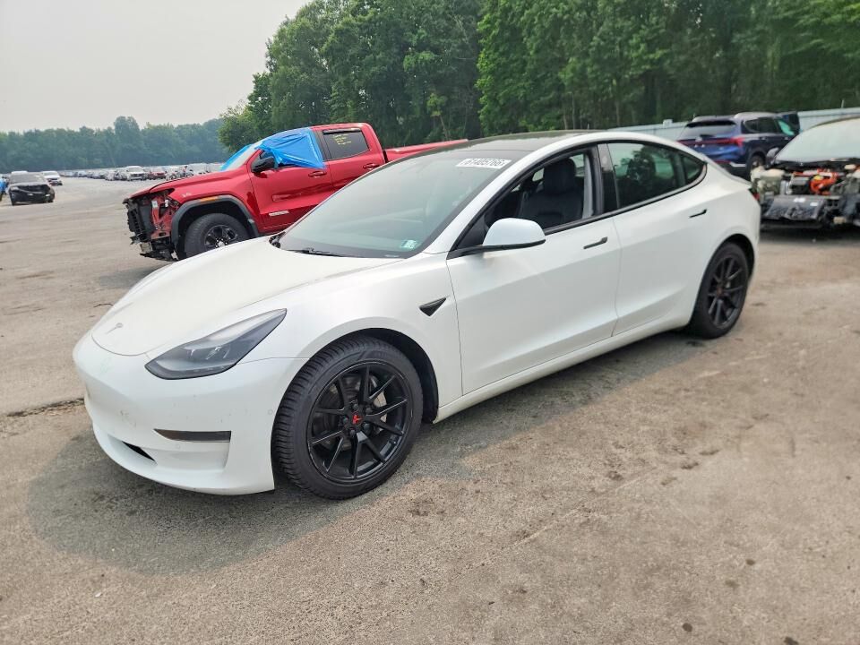 2021 TESLA Model 3