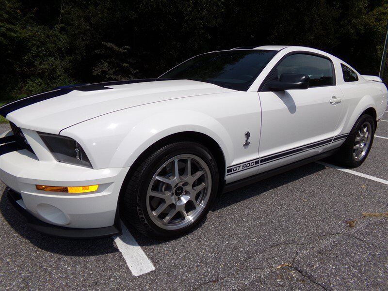 2008 FORD Mustang