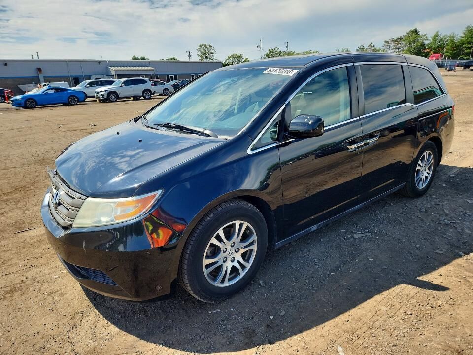 2013 HONDA Odyssey