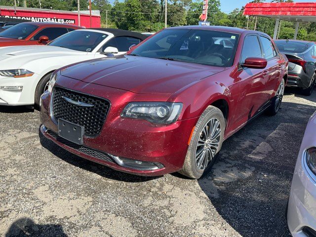 2019 CHRYSLER 300