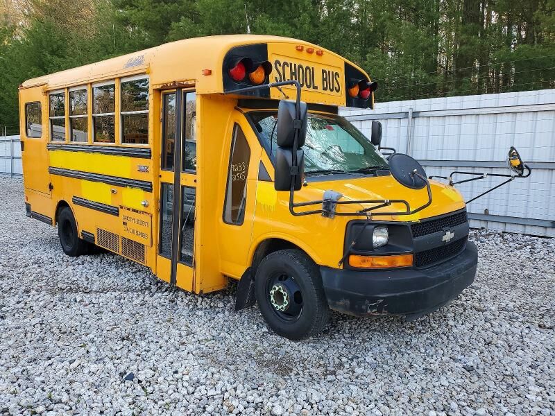 2013 CHEVROLET Express