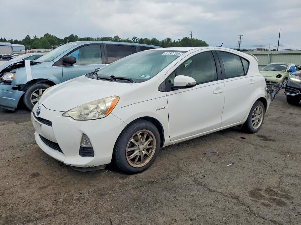 2012 TOYOTA Prius