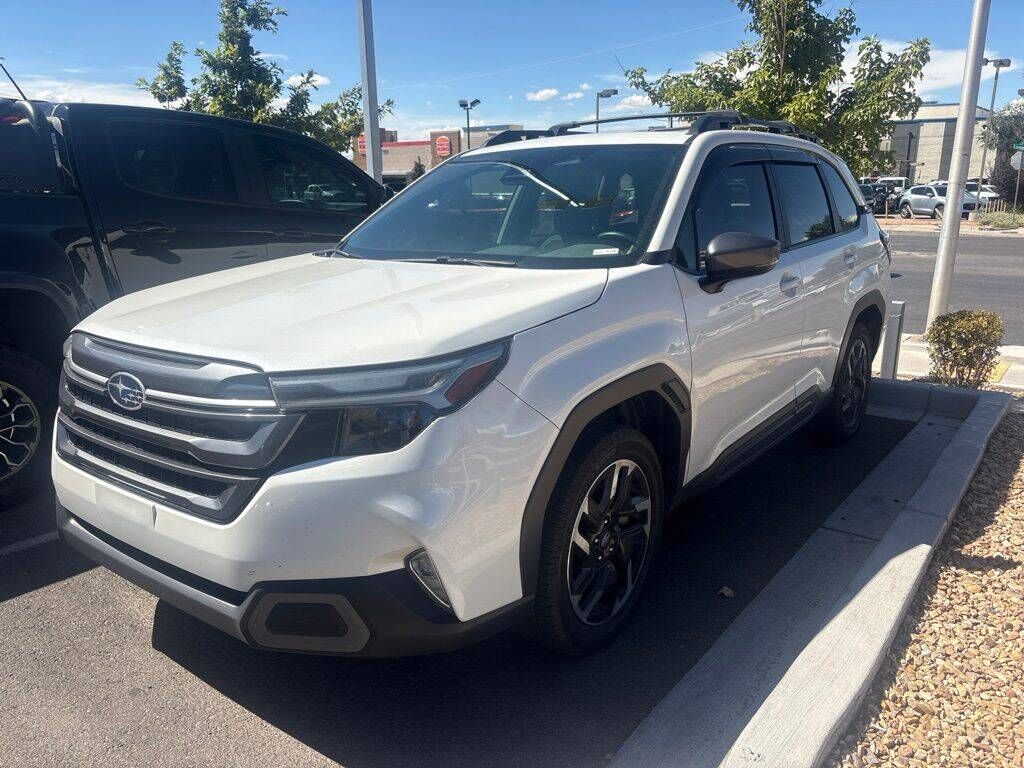 2025 SUBARU Forester