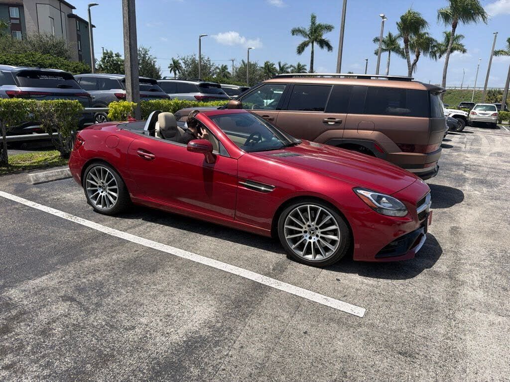 2020 MERCEDES-BENZ SLC-Class