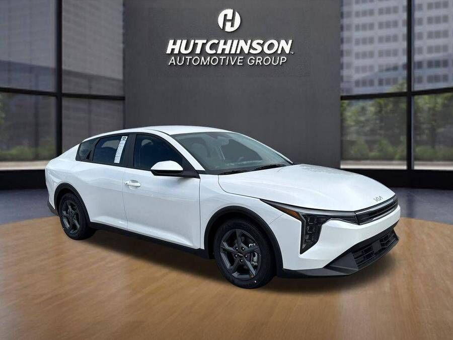 2026 KIA K4
