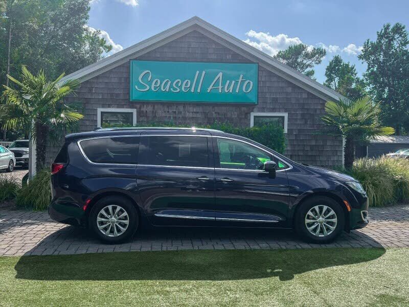 2018 CHRYSLER Pacifica