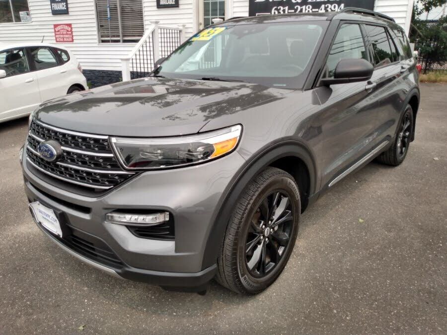 2023 FORD Explorer