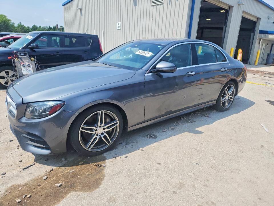 2017 MERCEDES-BENZ E-Class