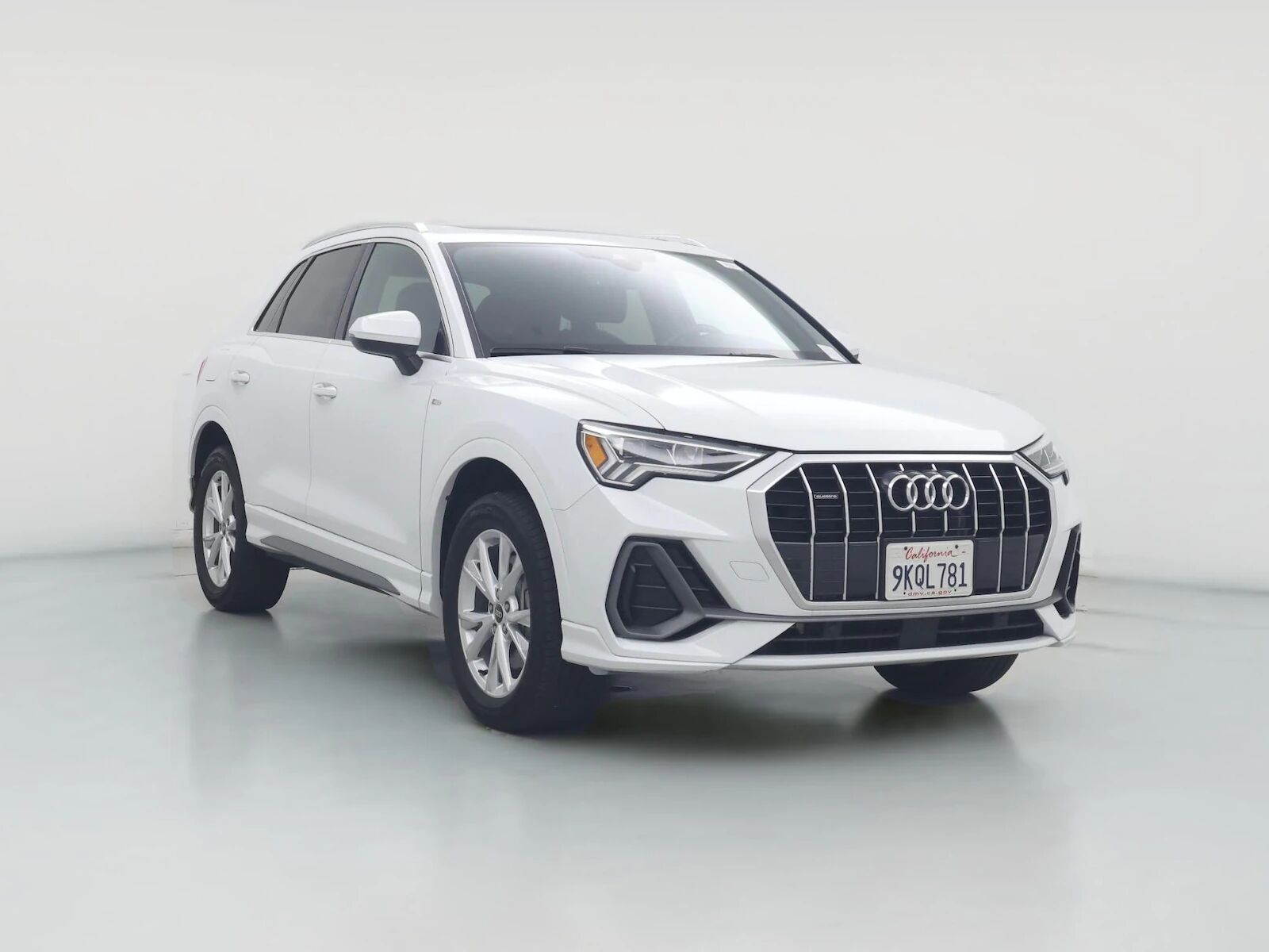2024 AUDI Q3