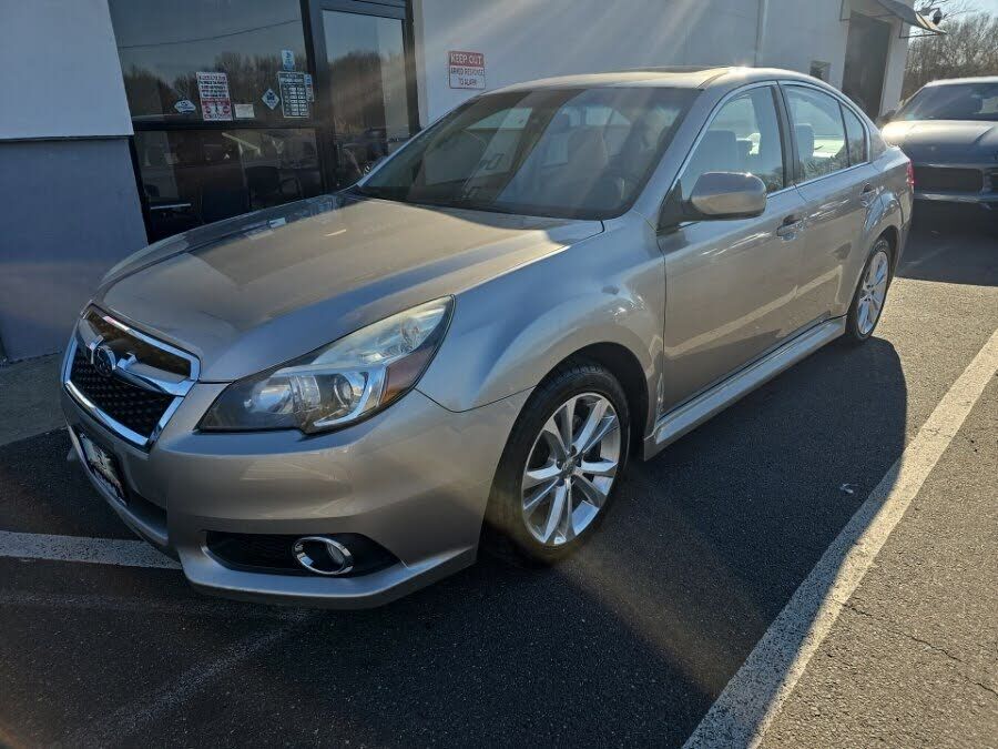 2014 SUBARU Legacy