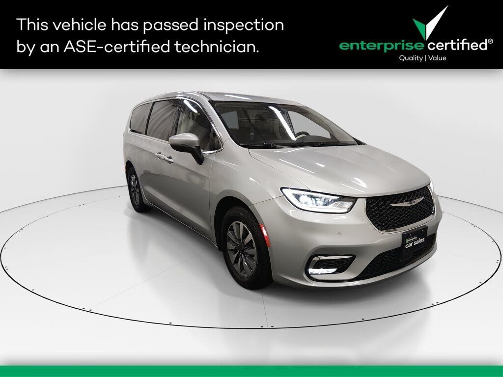 2023 CHRYSLER Pacifica