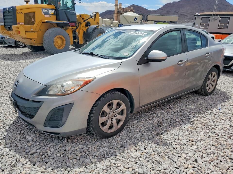 2011 MAZDA Mazda3