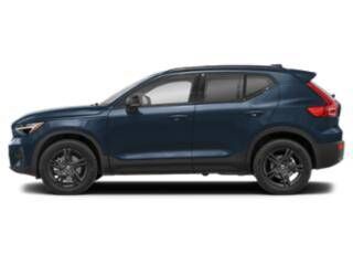 2026 VOLVO XC40