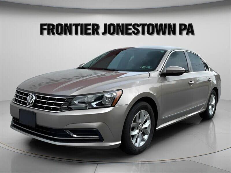 2016 VOLKSWAGEN Passat