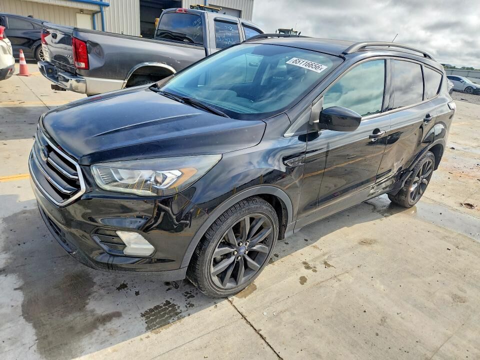 2018 FORD Escape