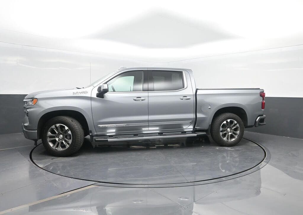 2024 CHEVROLET Silverado