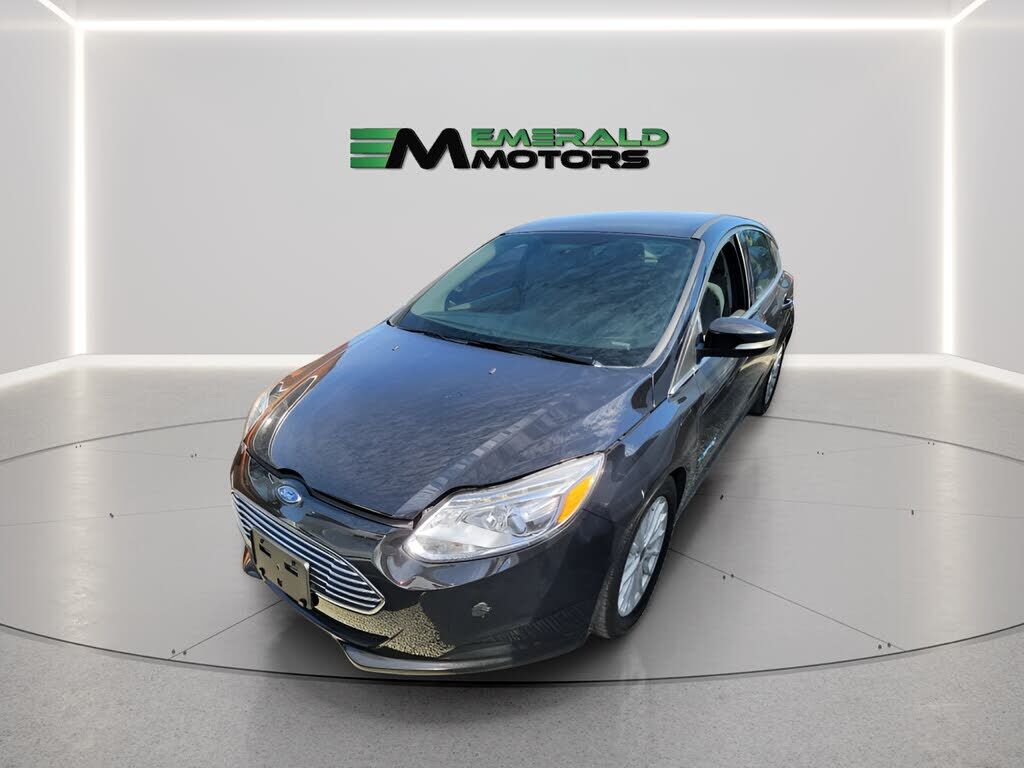 2017 FORD Focus