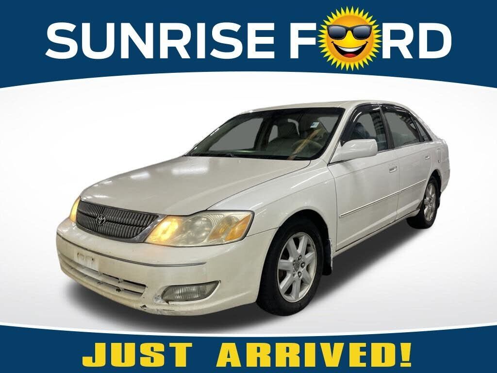 2002 TOYOTA Avalon