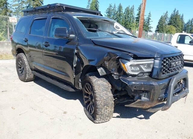 2020 TOYOTA Sequoia