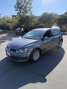 2016 VOLKSWAGEN Golf