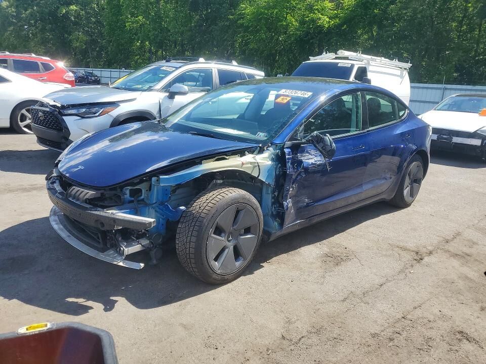 2023 TESLA Model 3