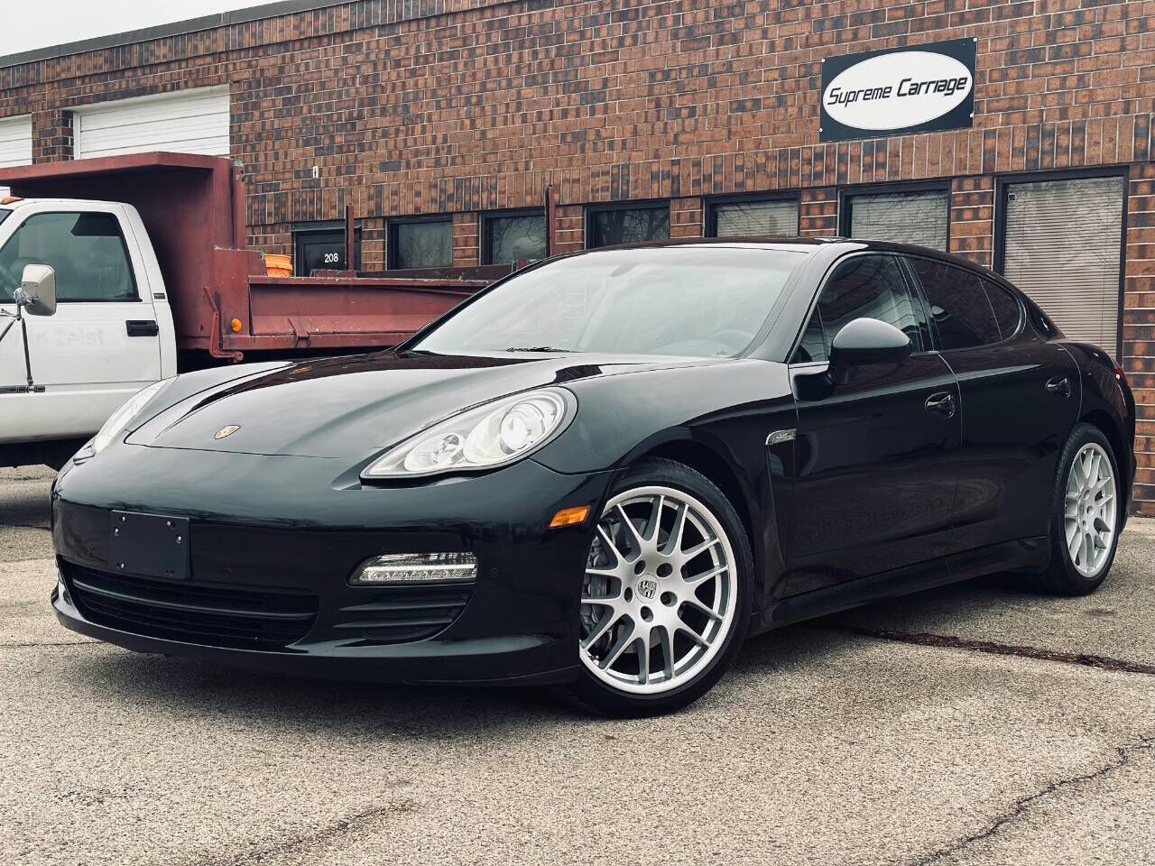 2011 PORSCHE Panamera