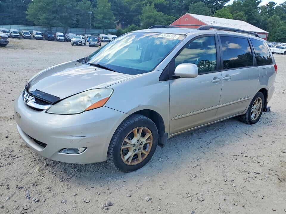 2006 TOYOTA Sienna
