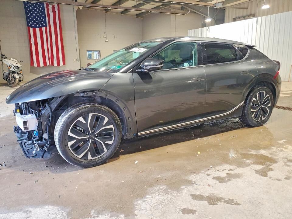 2023 KIA EV6