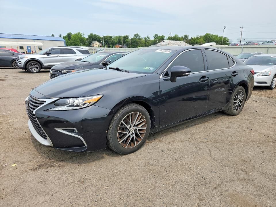 2018 LEXUS ES