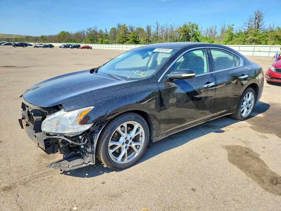 2014 NISSAN Maxima