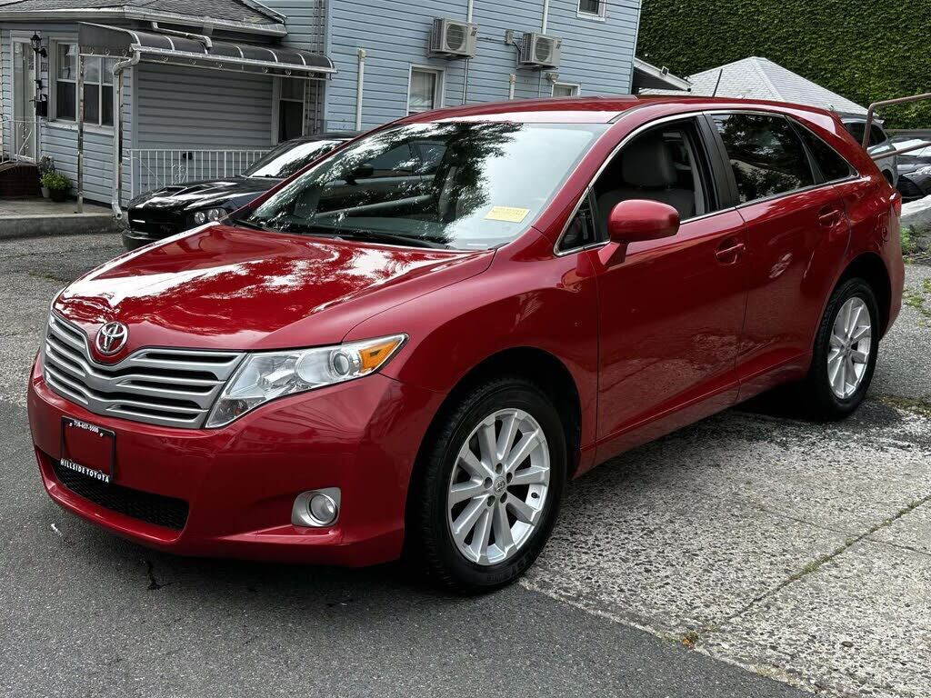 2010 TOYOTA Venza