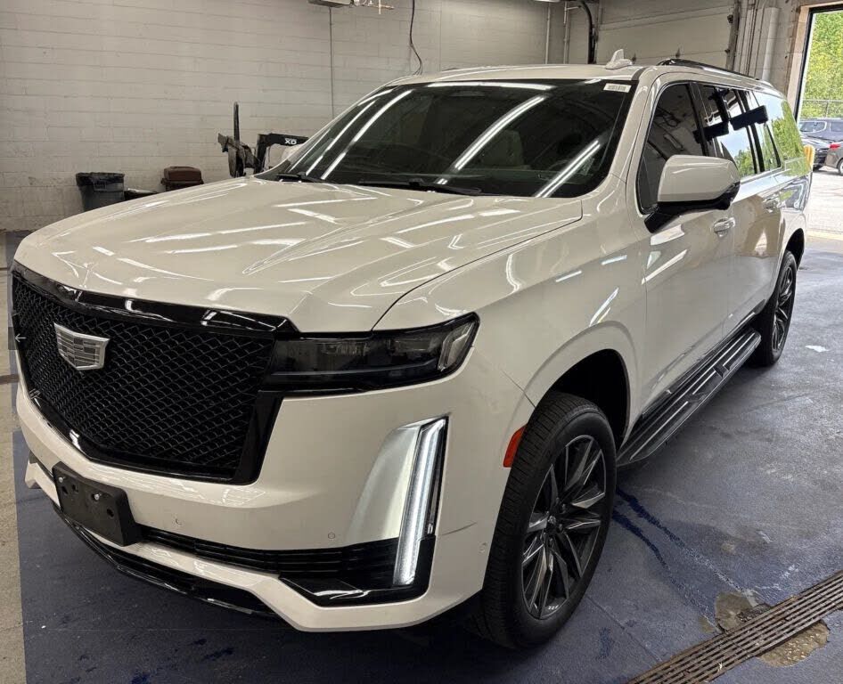 2021 CADILLAC Escalade ESV