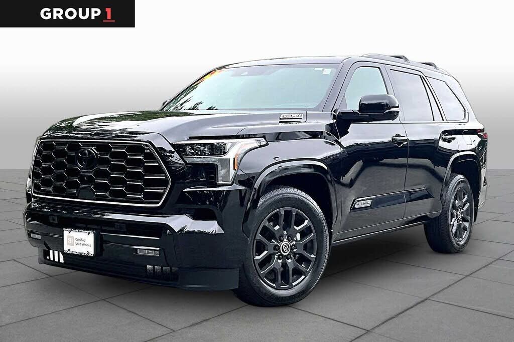 2024 TOYOTA Sequoia