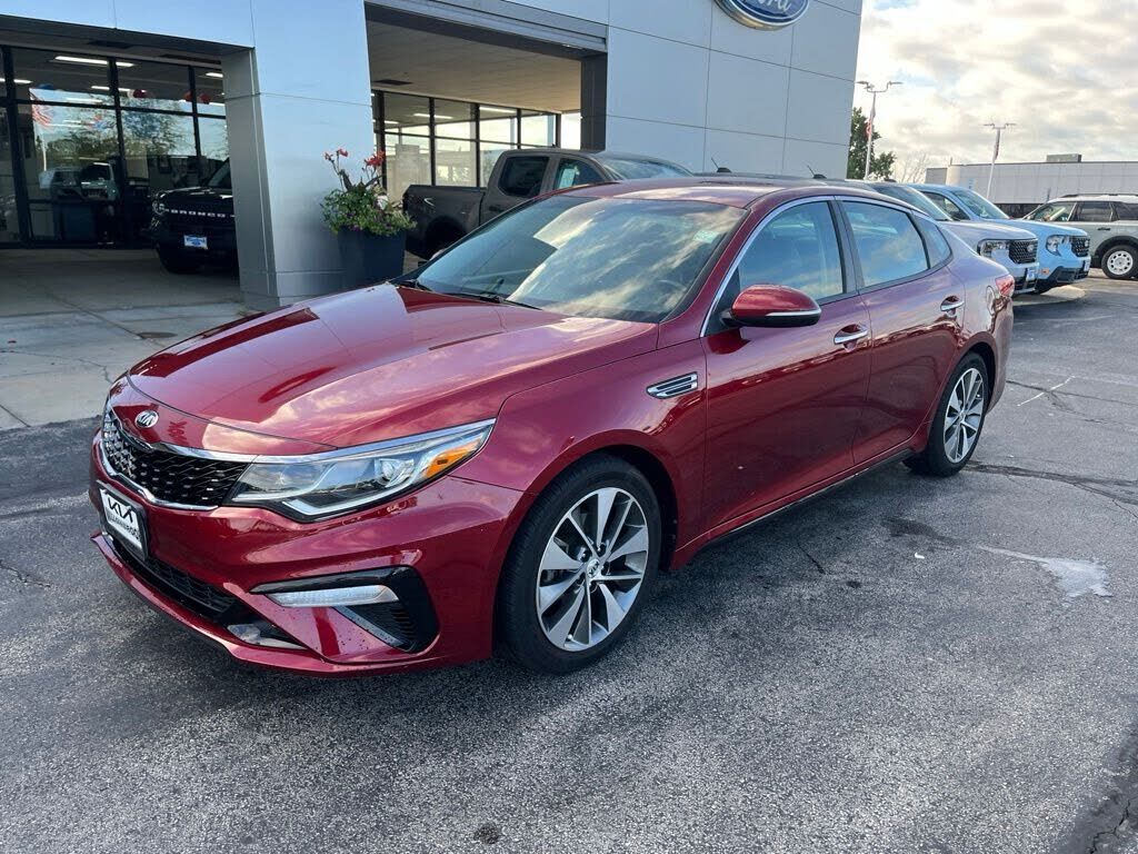 2019 KIA Optima