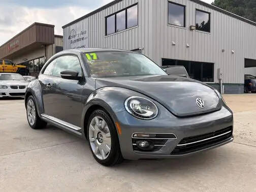 2017 VOLKSWAGEN Beetle