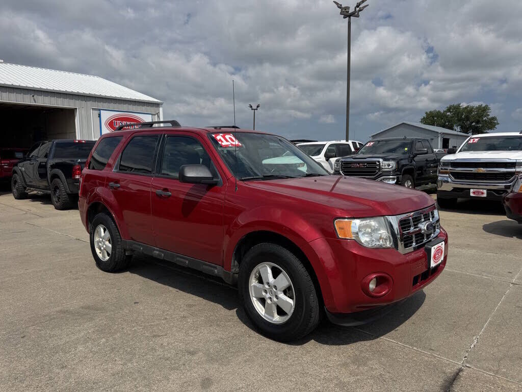 2010 FORD Escape