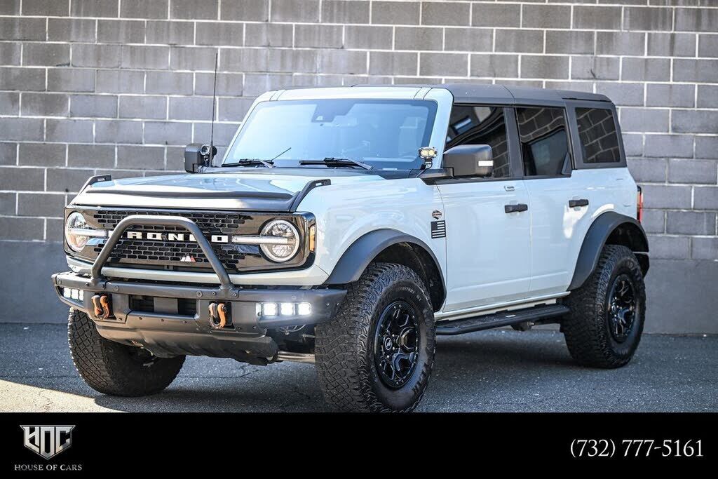 2022 FORD Bronco