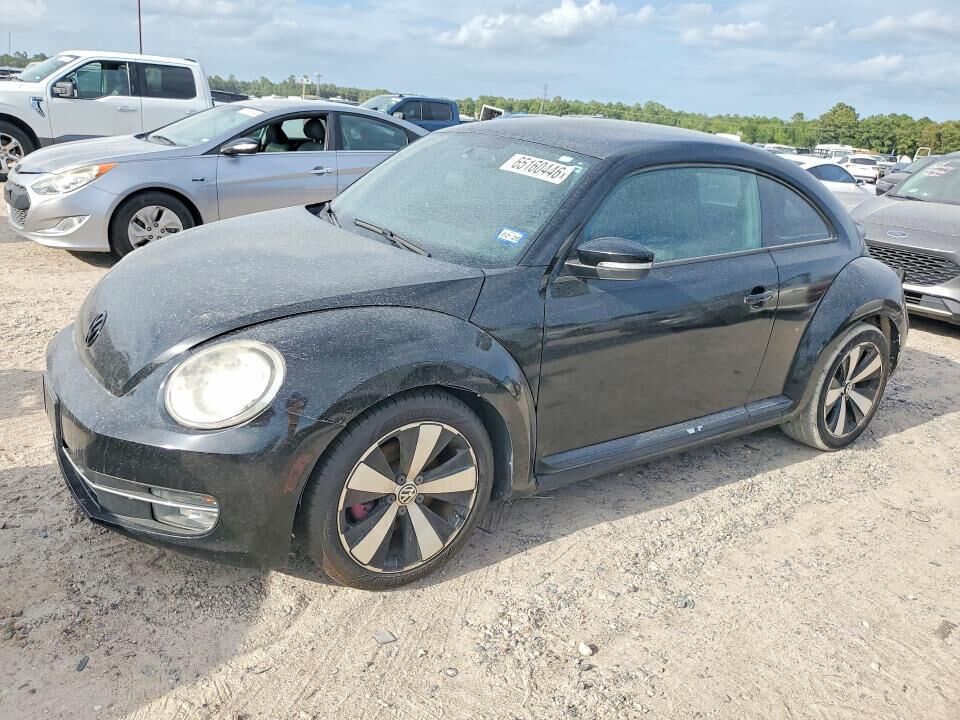 2012 VOLKSWAGEN Beetle