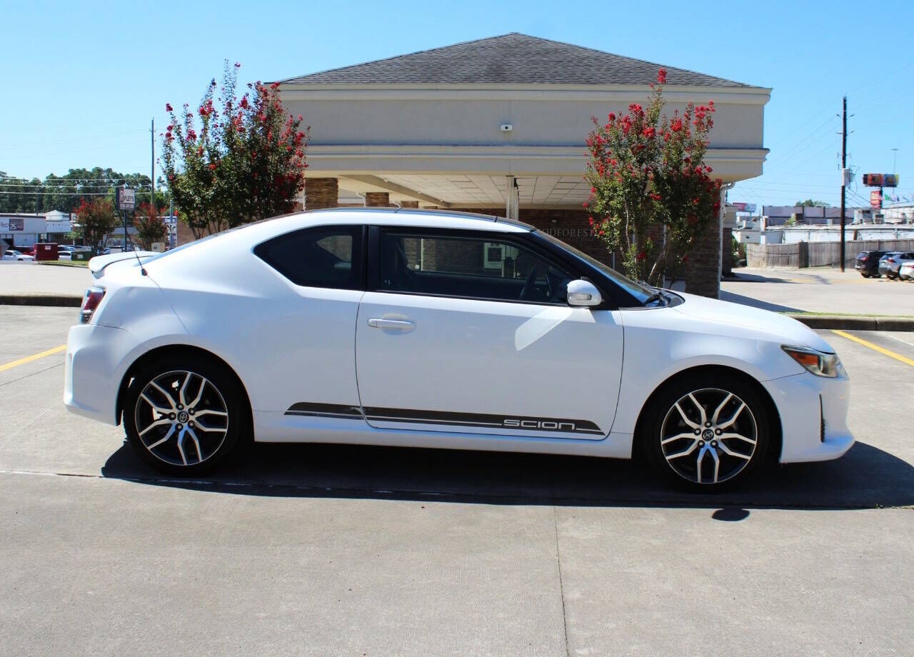 2014 TOYOTA SCION
