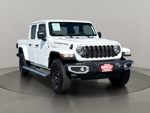 2025 JEEP Gladiator