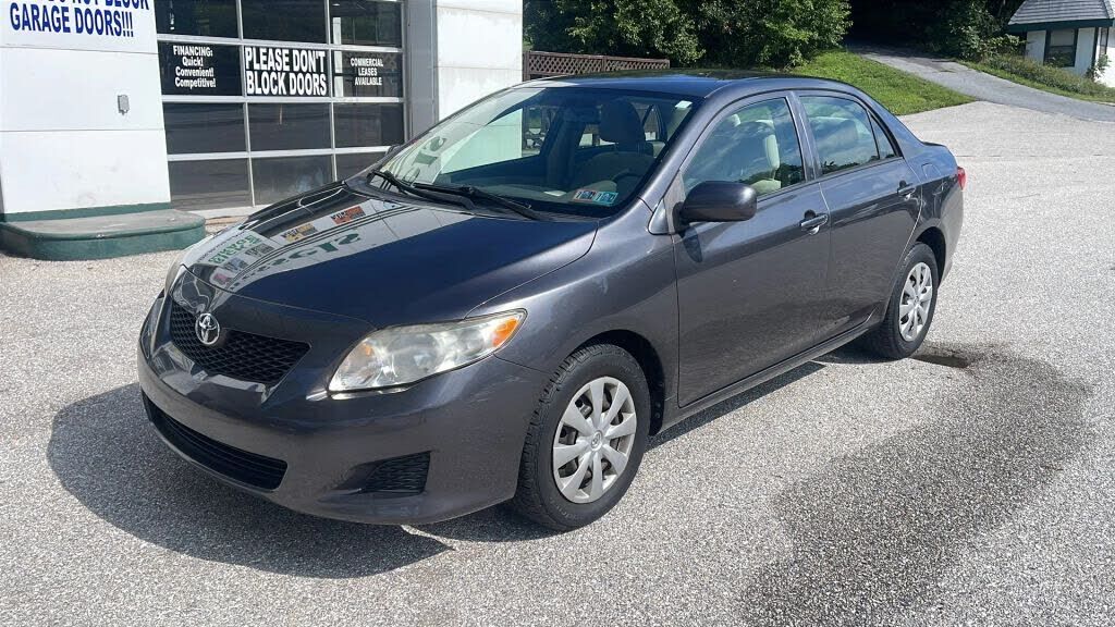 2010 TOYOTA Corolla