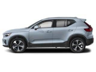 2024 VOLVO XC40