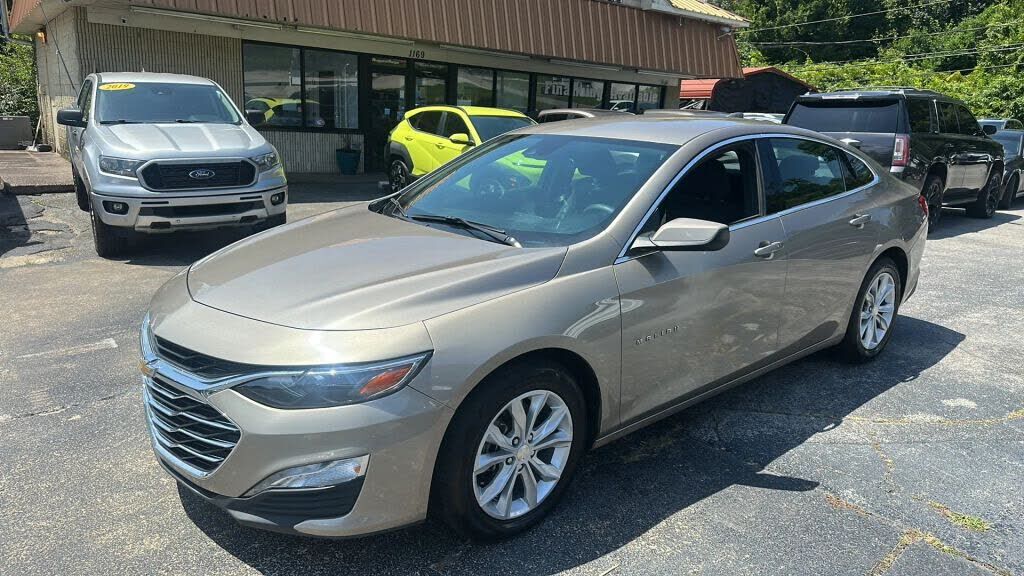 2025 CHEVROLET Malibu