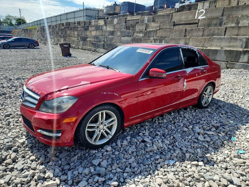 2013 MERCEDES-BENZ C-Class
